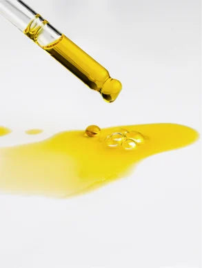 Grenaura Natural Retinol Alternative Oil Serum with Bakuchiol – serum dropper - texture